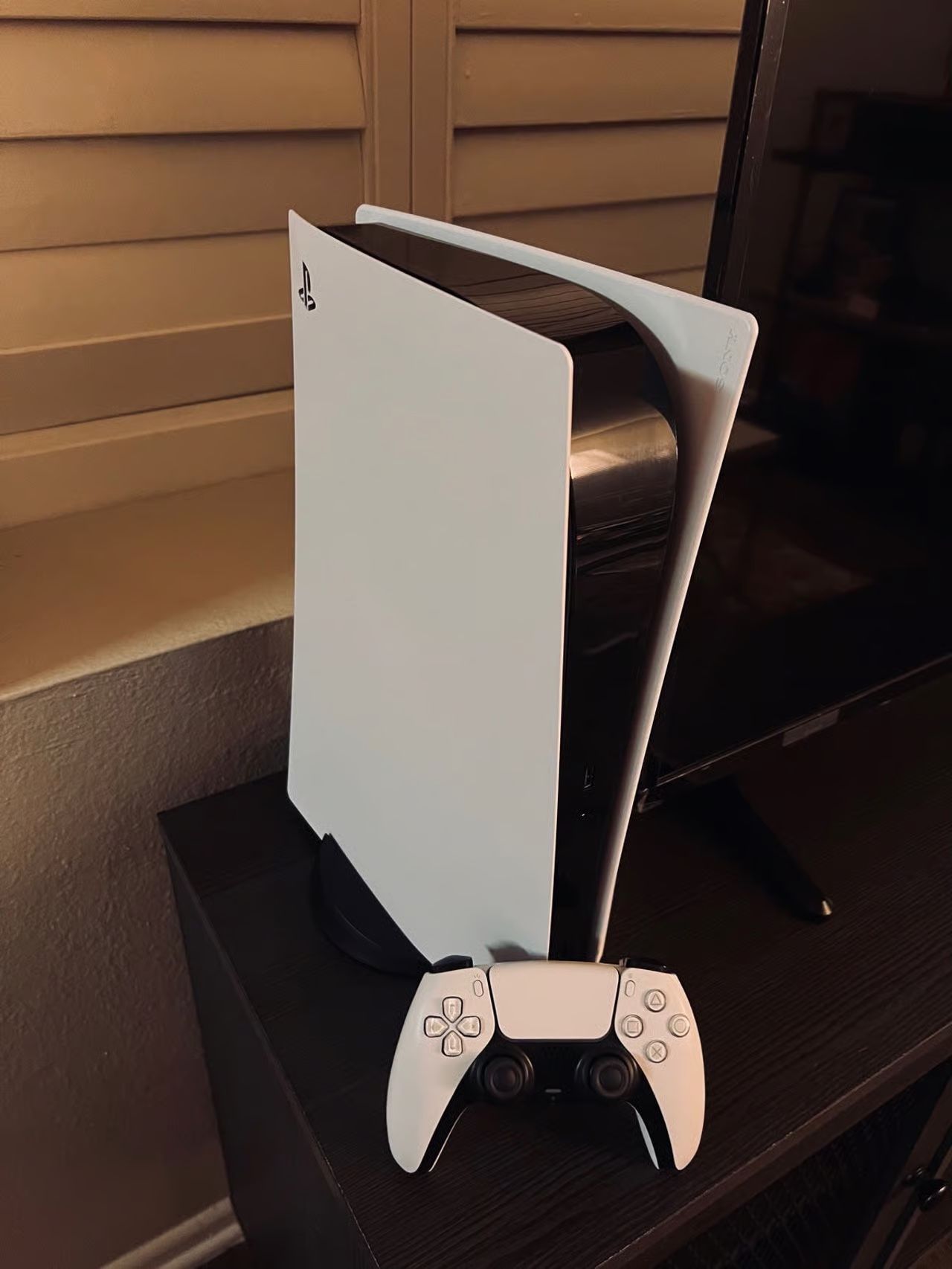 PS5   1 TB   Disk Version 