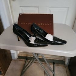 Black High heel shoes 8.5 