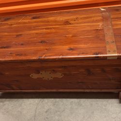 TV STAND FREE (Real wood) 