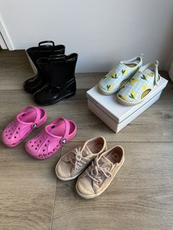 Toddler Shoes And Rain Boots Size 7