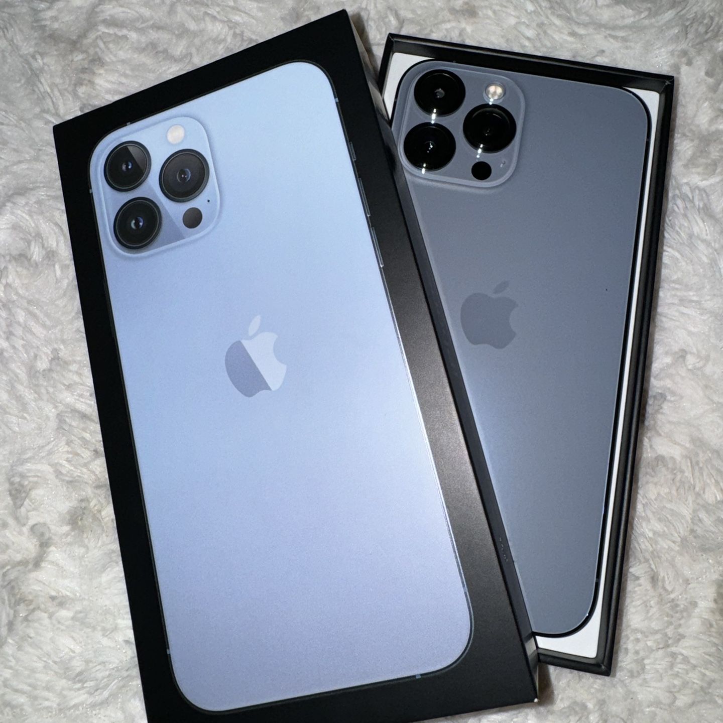 Apple iPhone 13 Pro Max 256 Gb Sierra Blue for Sale in Dearborn 