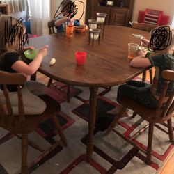 Wooden Dinning Table And 4 Chairs 