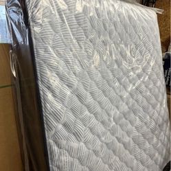 Queen Brand New Serta Mattress