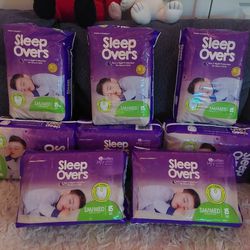 8 Packs 15 Count Overnight Medium Diapers