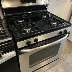 GE Stainless Steel Gas Stove