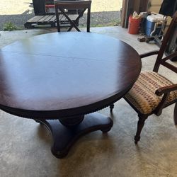 Dinning Table & Chairs
