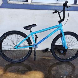 Sunday Model C 24inch 