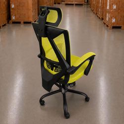 New In Box Green And Black Color Mesh Office Computer Reclinable Chair With Headrest 