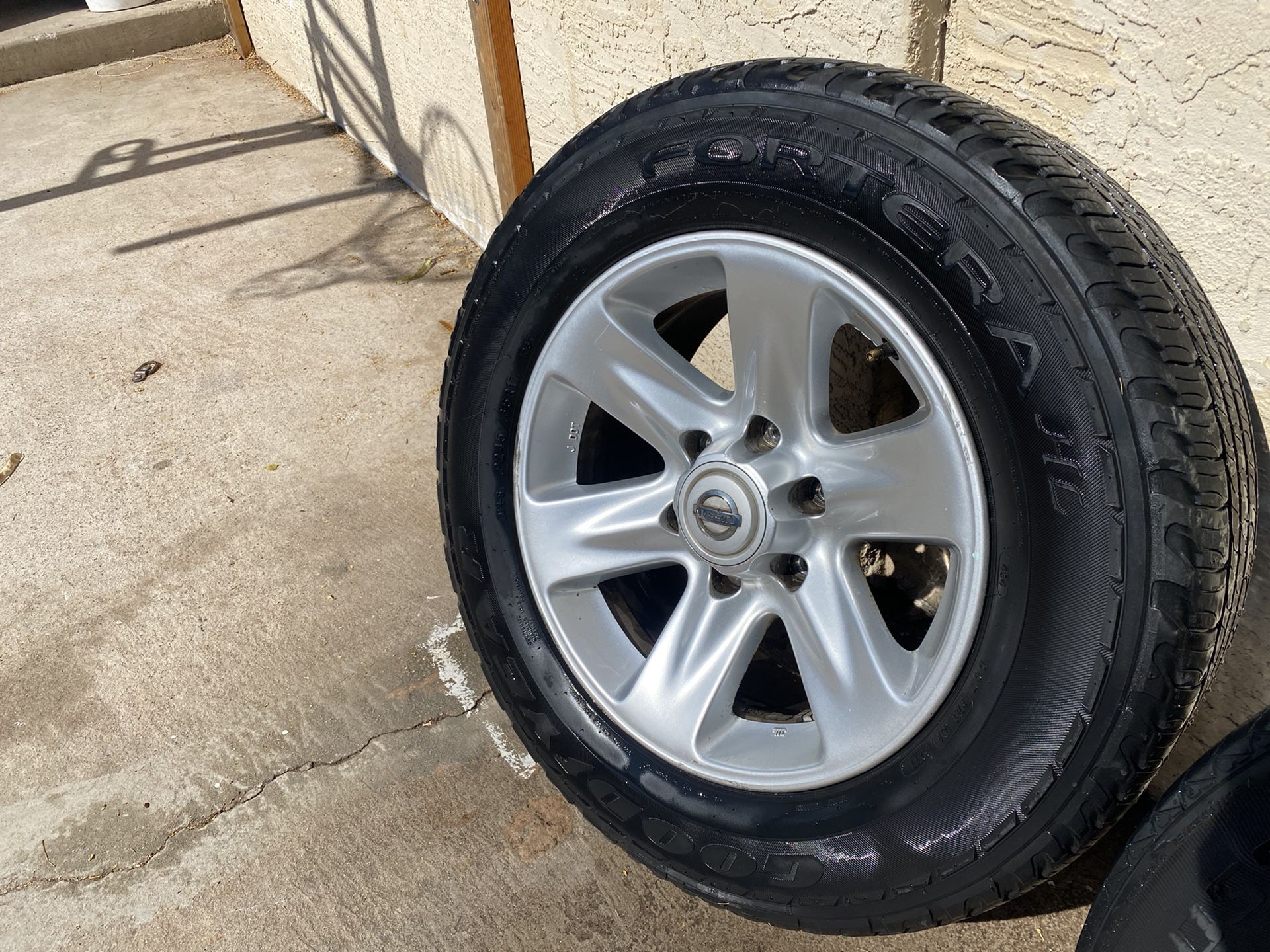 Nissan Rims,hardbody Rims,d21,6x139.7, 6 Lug , 6 Birlos, 17x8, 17 Rims