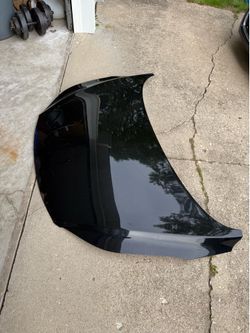 Hyundai Elantra hood (2012 model)