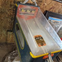 Vintage Penny Arcade Shooting Game – Fully Working Mechanical Duck Gallery