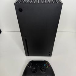 Xbox Series X With 1 Controller