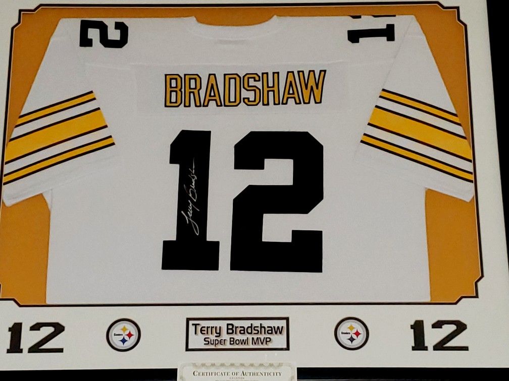 Pittsburgh Steelers Quarterback, Terry Bradshaw, Signed