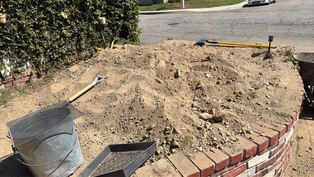 Free dirt