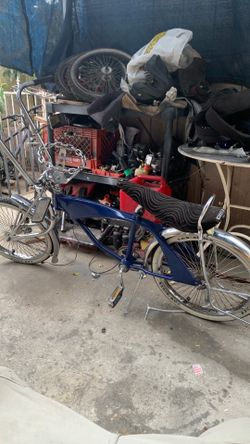 Midnight blue lowrider bike
