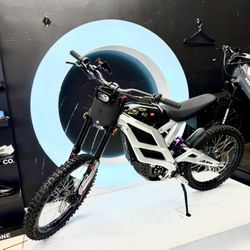 79Bike Electric Motorcycle Dirt Bike 72V 40ah 55-60mph Top Speed