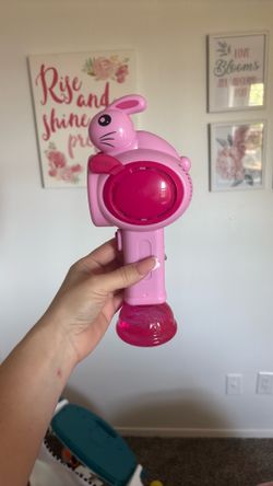 Bubble blower