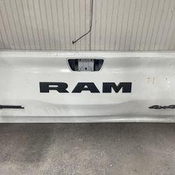 2019–2022 Dodge Ram 1500 Rebel Tailgate (OEM) – White – $300