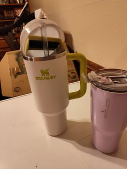 Stanley 40 oz and reduce 24 oz cup 2 for$20