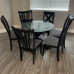 Dinning Room Table With 6 Chairs 