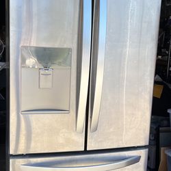 LG Refrigerator, French Doors. New parts included.