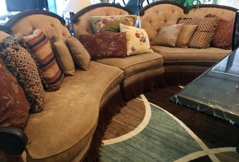 Rachlin on sale classics sofa