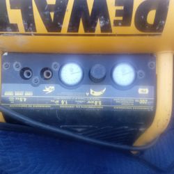 Air Compressor 