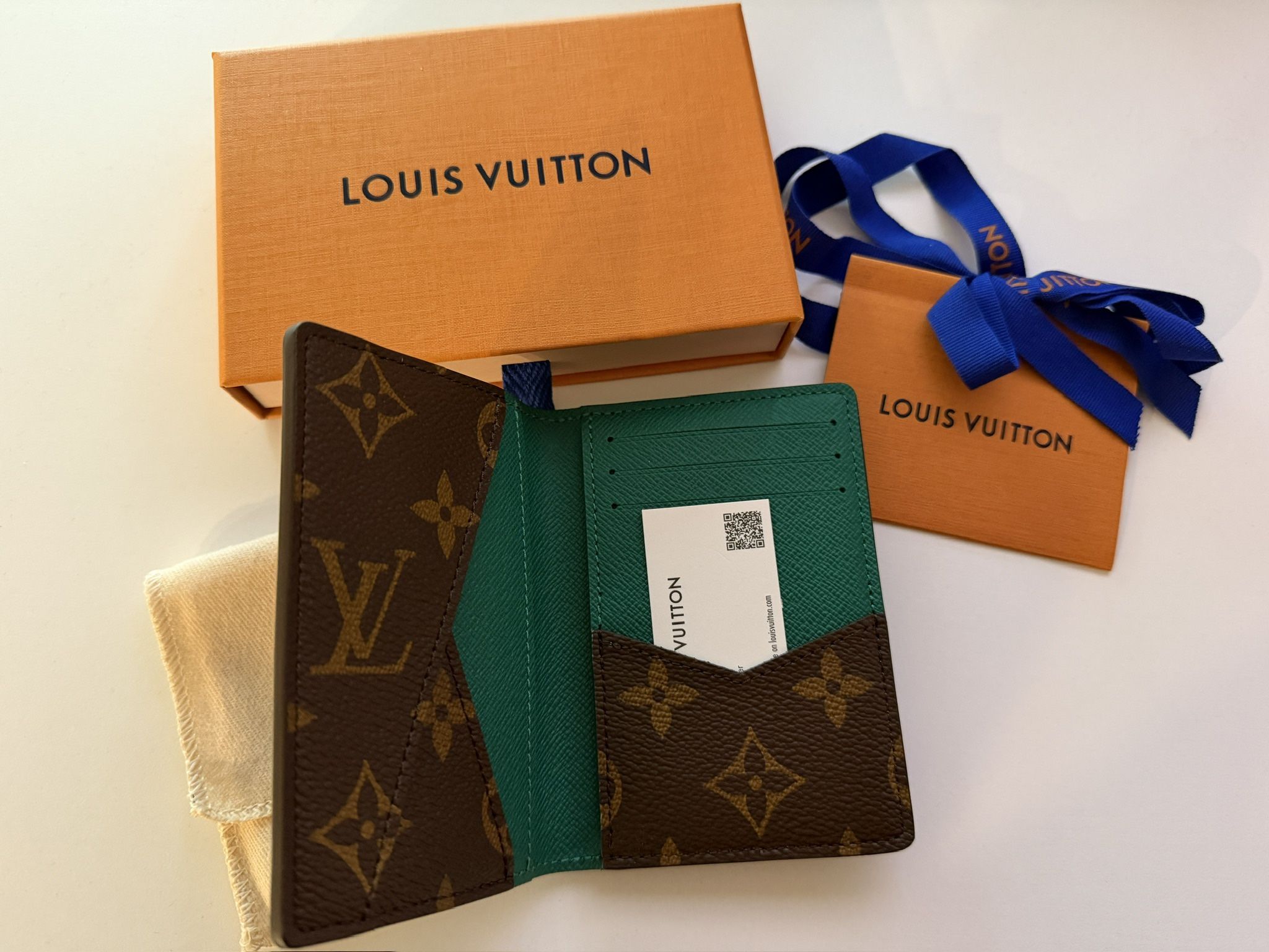 Louis Vuitton Pocket Organizer Colormania