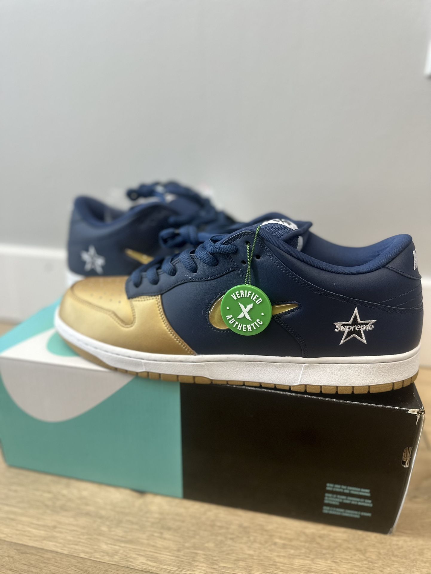 Supreme x Nike SB Dunk Low OG