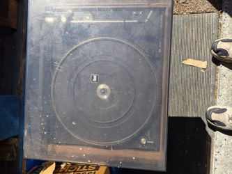 Dual turntable model number 506.