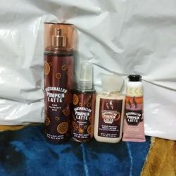 Bath and Body Works Marshmallow Pumpkin Latte Set!