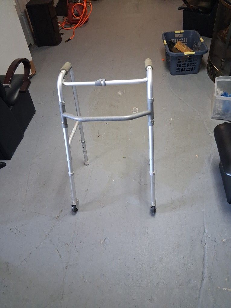 Walker Foldable Sturdy Adjustable 