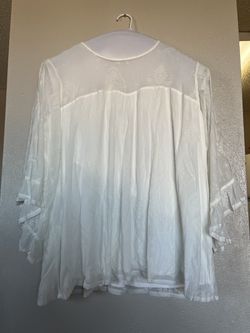 Torrid size 5 White Lace Blouse