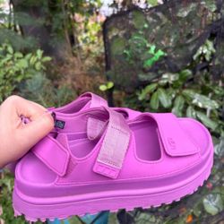 Ugg Sandals 