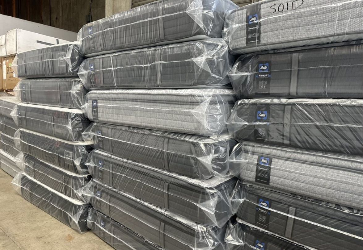 🔥 50–80% Off Name-Brand Mattresses – St. Pete’s #1 Sleep Deal!