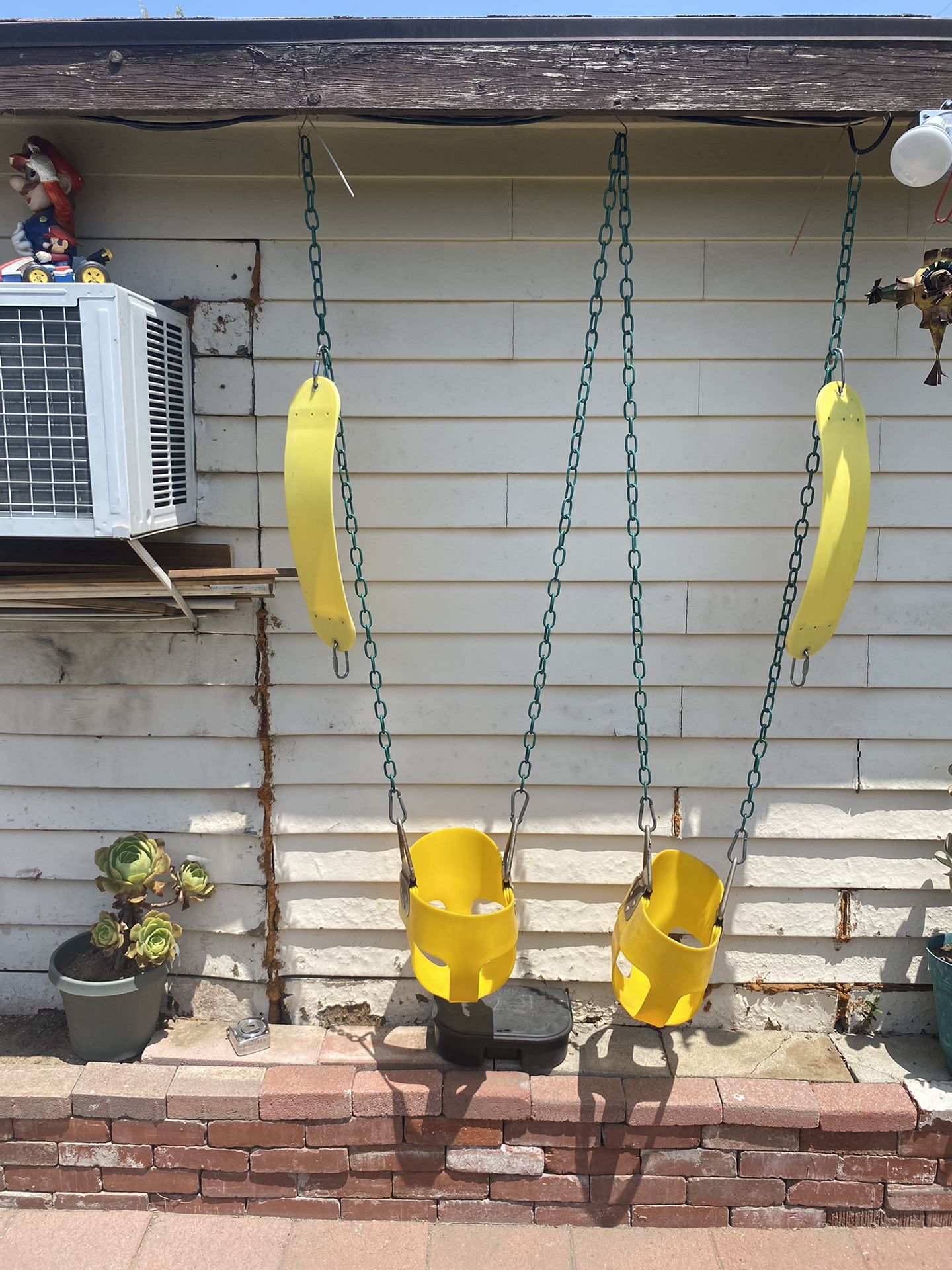 Swing attachment