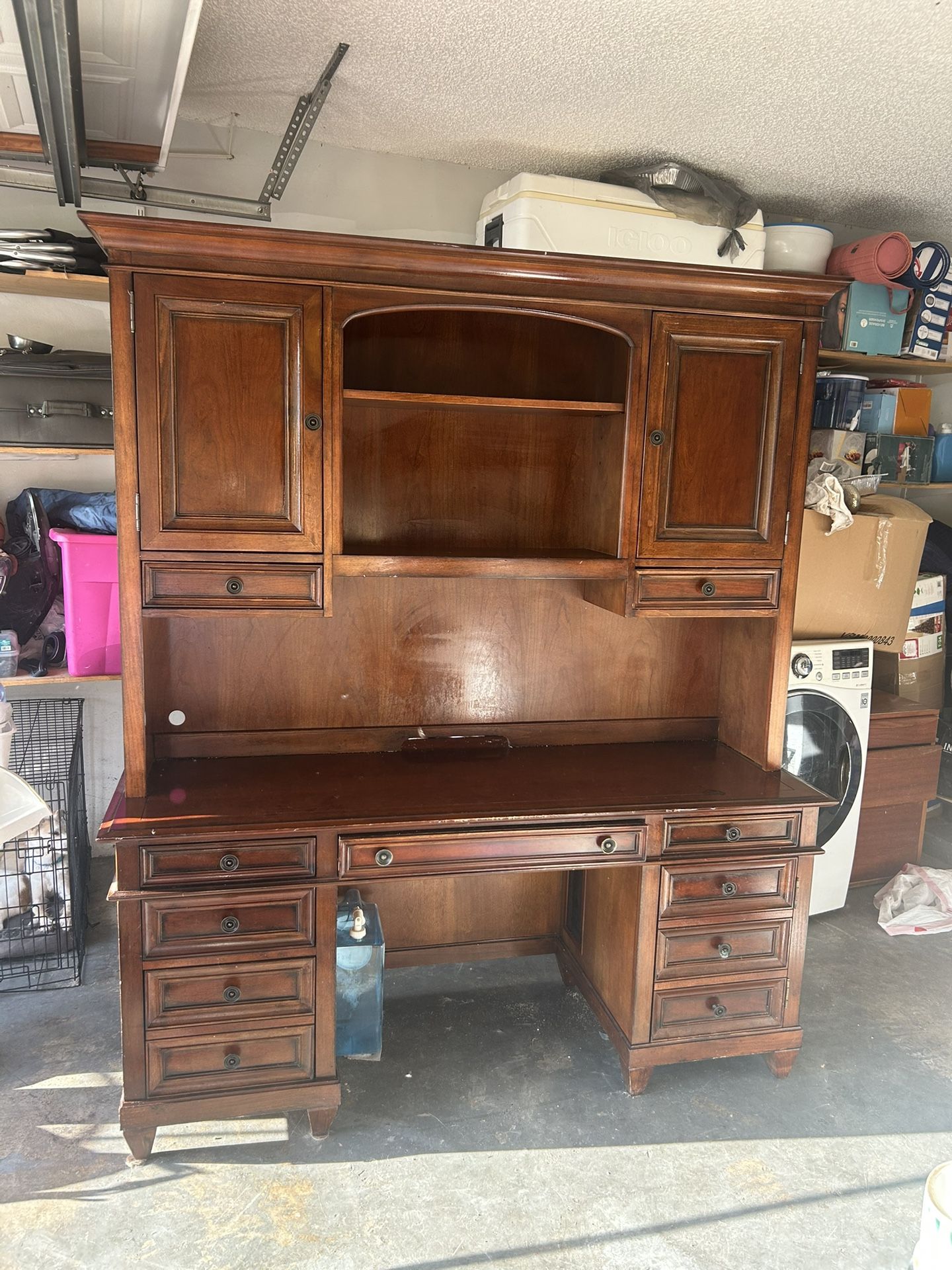 Office Desk