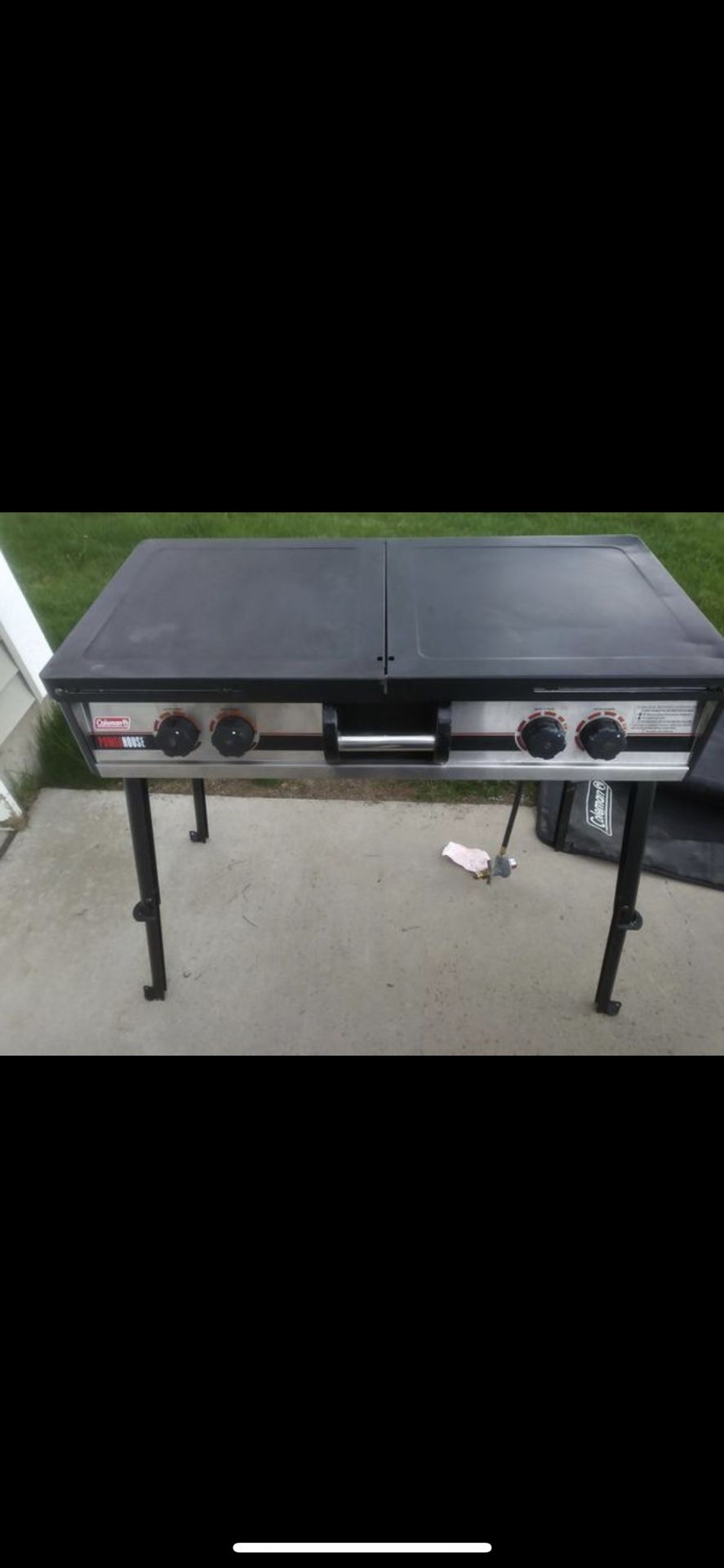 Coleman 2 burner powerhouse 9400 dual bur stove for Sale in Seattle, WA