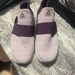 Women Reebok shoes Size 9.5 