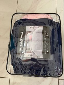 Karl Lagerdeld comforter navy blue and pink