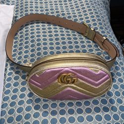 GUCCI PURSE FOR LADIES 