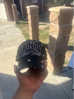 Dandy hat