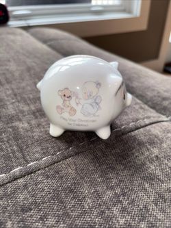 PRECIOUS MOMENTS 1986 May Your Christmas be Delicious Piggy Bank w/stopper, EUC