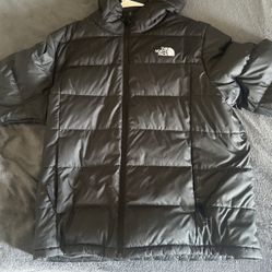 Men’s Size Large Authentic Puffer