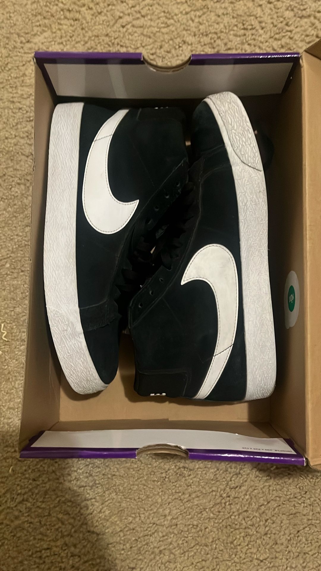 Nike Blazers 9.5 Men