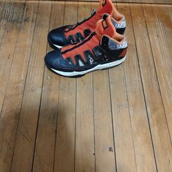 Ken Griffy Jr Size 12 Kix