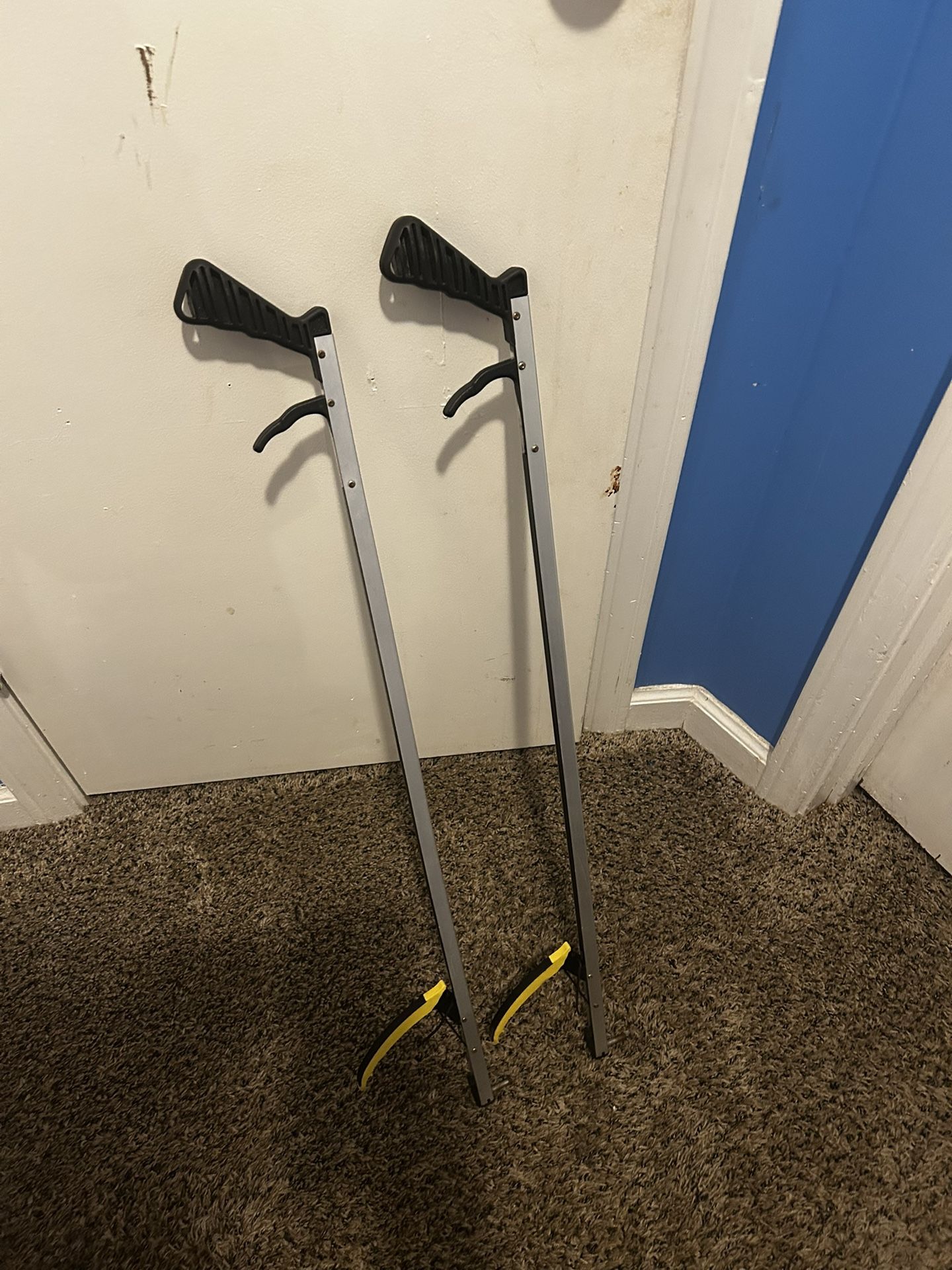 Medical Pistol Grip Reacher
