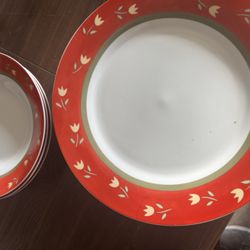 Plates And Bowl All For $6