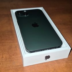 Apple iPhone 13 256GB | Unlocked