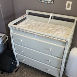 Baby changer 